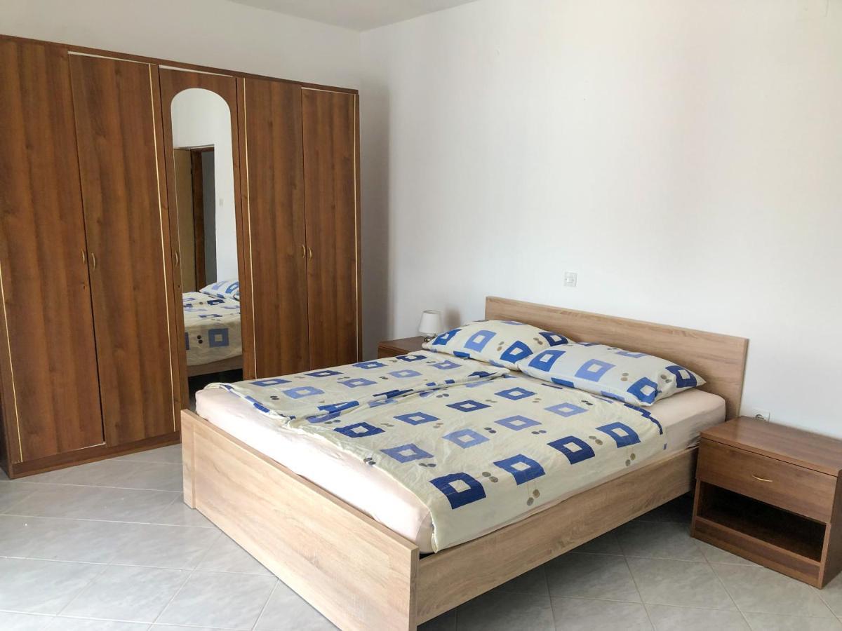 Apartments Palit Rab Bagian luar foto